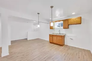 140-14 Charles Ln, Springfield Gardens, NY 11413 - Photo 32