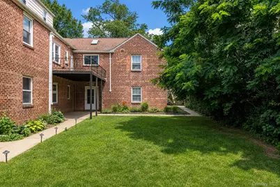 6 Truman Avenue, Yonkers, NY 10703 - Photo 32