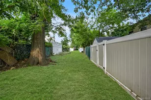 147-03 71st Ave, Kew Gardens, NY 11367 - Photo 18