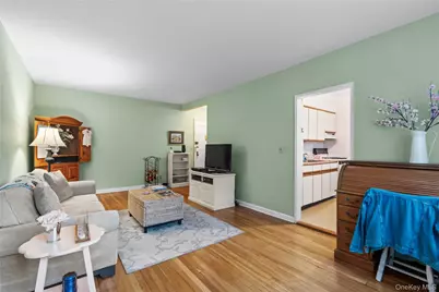 2 Overlook Road #1B6, White Plains, NY 10605 - Photo 6
