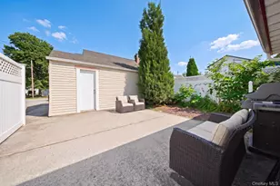 162 Baisley Ave, East Rockaway, NY 11518 - Photo 16