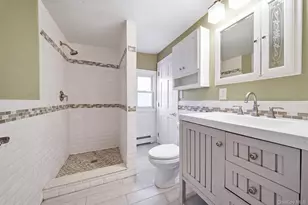 162 Baisley Ave, East Rockaway, NY 11518 - Photo 10