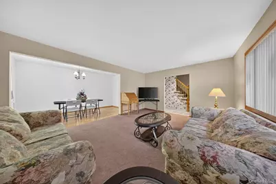 1769 W End Avenue, New Hyde Park, NY 11040 - Photo 4