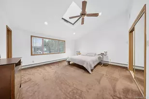 1769 West End Ave, New Hyde Park, NY 11040 - Photo 8