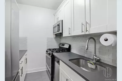 3545 81st Street #B5, Jackson Heights, NY 11372 - Photo 8