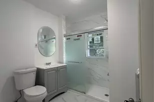 186-40 Murdock Ave, Saint Albans, NY 11412 - Photo 6