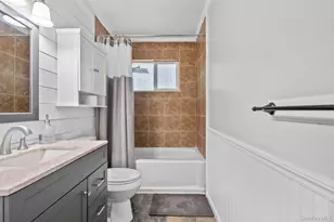 28 Yaphank Ave, Brookhaven, NY 11719 - Photo 20
