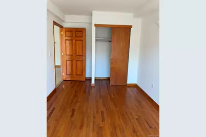 35-19 Leavitt Street #4J, Flushing, NY 11354 - Photo 8