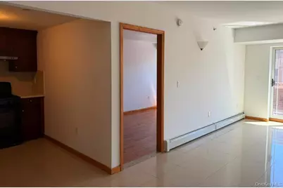 35-19 Leavitt Street #4J, Flushing, NY 11354 - Photo 6