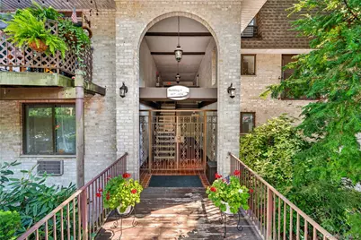 23 Kemeys Avenue #6, Briarcliff Manor, NY 10510 - Photo 2