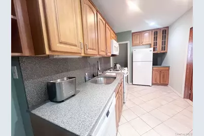 8407 63rd Avenue, Middle Village, NY 11379 - Photo 6