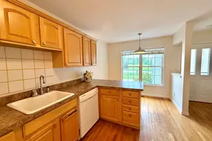 73 Sandalwood Ln, Rhinebeck, NY 12572 - Photo 4