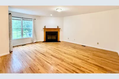 73 Sandalwood Lane, Rhinebeck, NY 12572 - Photo 6