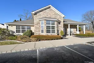 34 Cranberry Cir, Medford, NY 11763 - Photo 46