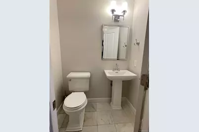 34 Cranberry Circle, Medford, NY 11763 - Photo 30