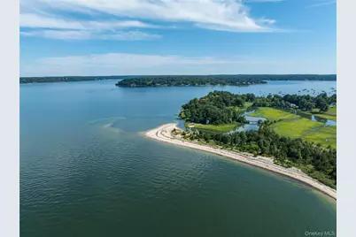 220 Beach Road, Centre Island, NY 11771 - Photo 42