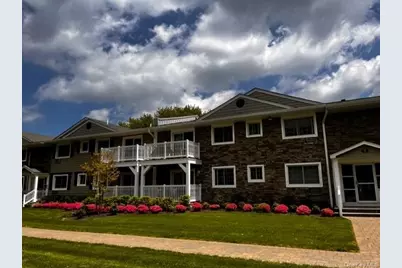 5 Williams Boulevard #5-1N, Lake Grove, NY 11755 - Photo 1