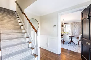 99 Thayer Rd, Manhasset, NY 11030 - Photo 2