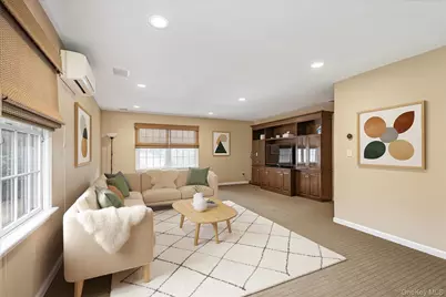 73 Revere Road, East Hills, NY 11577 - Photo 8