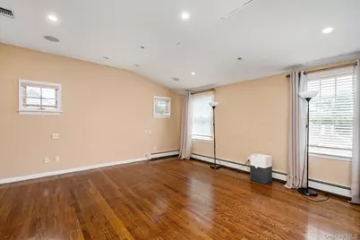 73 Revere Road, East Hills, NY 11577 - Photo 14