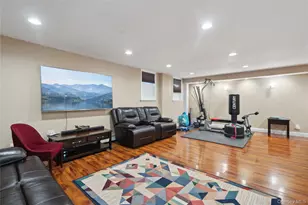 179 Sagamore Dr, Plainview, NY 11803 - Photo 20