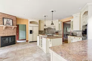 12 Mondavi Ln, East Setauket, NY 11733 - Photo 8