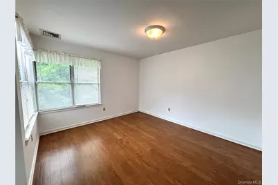 504 Continental Drive, Monroe, NY 10950 - Photo 8
