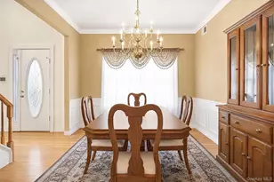 15 Scenic View Cres, Manorville, NY 11949 - Photo 4