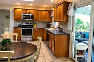 241 Riverside Dr, Riverhead, NY 11901 - Photo 6