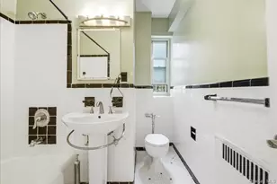 113-14 72nd Rd, Forest Hills, NY 11375 - Photo 26
