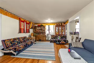 42-02 Layton St, Elmhurst, NY 11373 - Photo 2