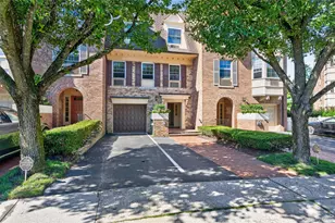 205-50 Brian Crescent, Bayside, NY 11360 - Photo 4