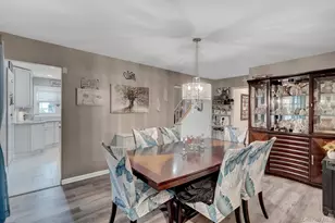 121 Wright Ave, Deer Park, NY 11729 - Photo 16