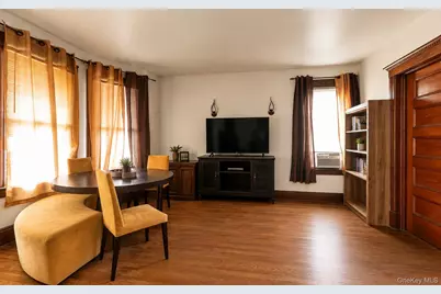 101-30 224th Street, Queens Village, NY 11429 - Photo 2