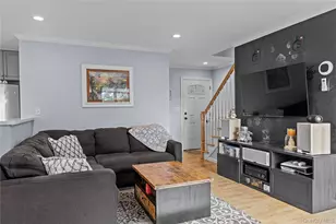 36 Grandview Dr, Mahopac, NY 10541 - Photo 12