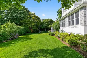 25 Soundview Ave, Locust Valley, NY 11560 - Photo 24