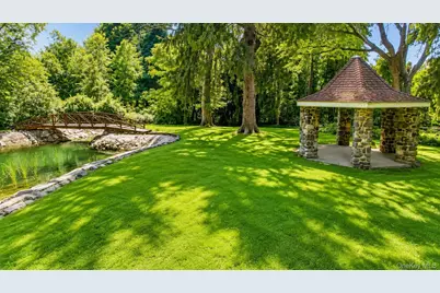 1320 Albany Post Road, Croton on Hudson, NY 10520 - Photo 48