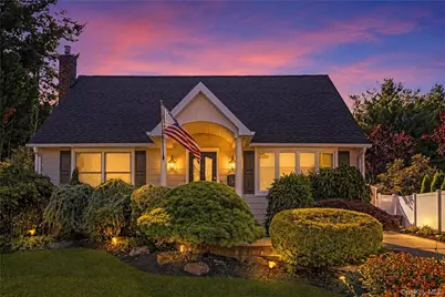 516 Heathcliff Drive, Seaford, NY 11783 - Photo 1