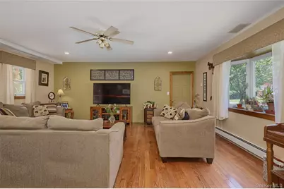 140 Nardin Road, Lake Peekskill, NY 10537 - Photo 10
