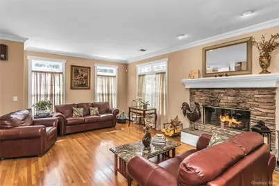 1025 Seawood Drive, Southold, NY 11971 - Photo 6
