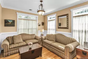 1025 Seawood Dr, Southold, NY 11971 - Photo 14