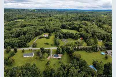 257 Fort Van Tyle Road, Port Jervis, NY 12771 - Photo 40