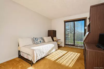 10 Windham Loop #1B, New York, NY 10314 - Photo 14