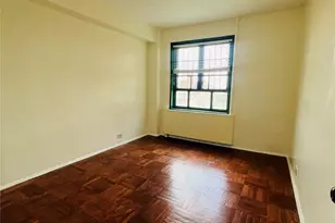 1595 Unionport Rd, Bronx, NY 10462 - Photo 6