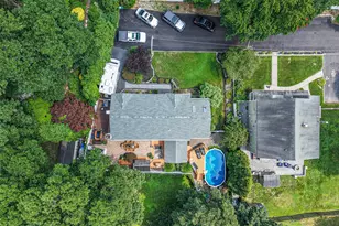 14 Locust St, Ronkonkoma, NY 11779 - Photo 30