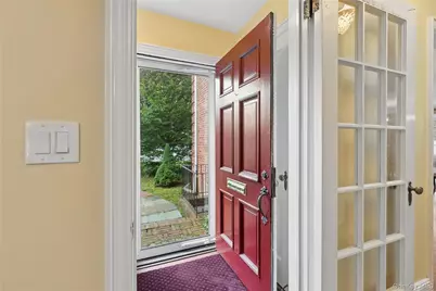 23 Westminster Road, West Hempstead, NY 11552 - Photo 14
