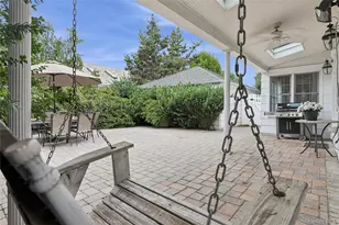 23 Westminster Rd, West Hempstead, NY 11552 - Photo 10