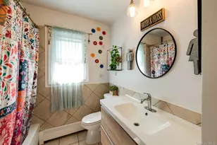 10 Lakeview Ct, Poughkeepsie, NY 12603 - Photo 16