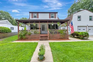 46 Pentmoor Dr, Mastic, NY 11950 - Photo 4
