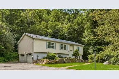 45 Wiccopee Road, Putnam Valley, NY 10579 - Photo 2